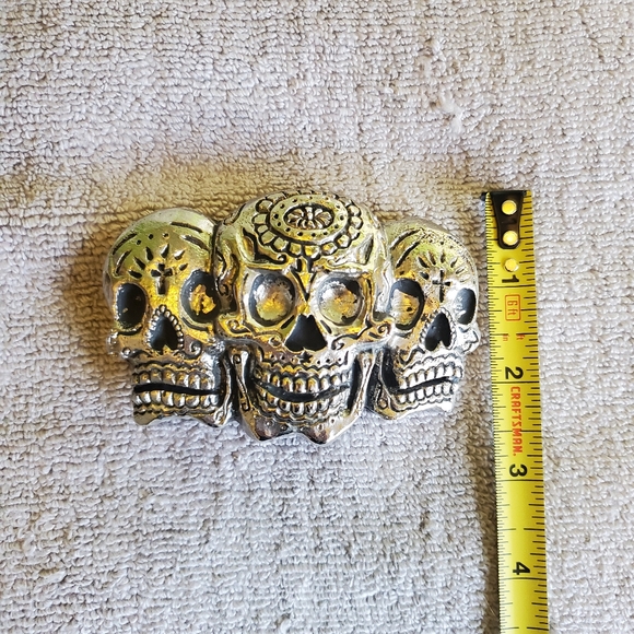 Rock Rebel Sugar Skull Belt Buckle - Picture 5 of 5